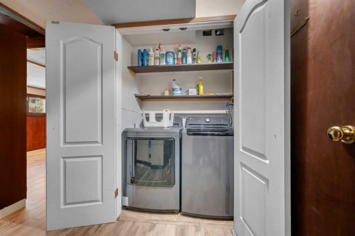 124 Macewan Drive Nw, Calgary, AB - Indoor Photo Showing Laundry Room