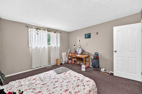 5126 Bowness Road Nw, Calgary, AB 