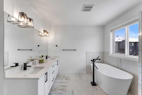 202 Kinniburgh Crescent, Chestermere, AB - Indoor Photo Showing Bathroom