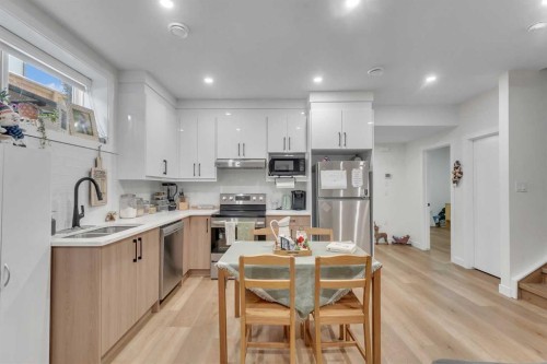 202 Kinniburgh Crescent, Chestermere, AB - Indoor Photo Showing Other Room