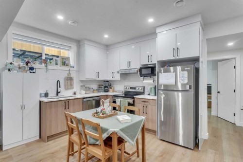 202 Kinniburgh Crescent, Chestermere, AB - Indoor