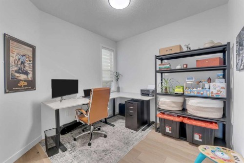 202 Kinniburgh Crescent, Chestermere, AB - Indoor Photo Showing Office