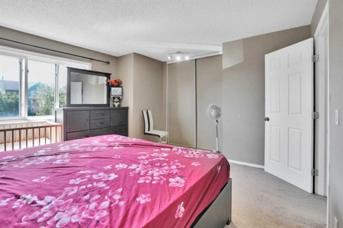 95 Castlegreen Close Ne, Calgary, AB - Indoor Photo Showing Bedroom