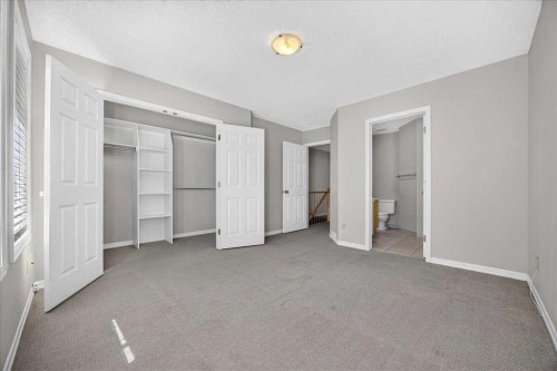 262 21 Avenue Ne, Calgary, AB - Indoor Photo Showing Other Room