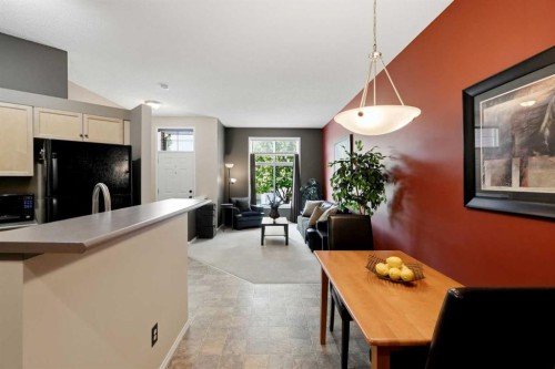 140 Promenade Way Se, Calgary, AB - Indoor