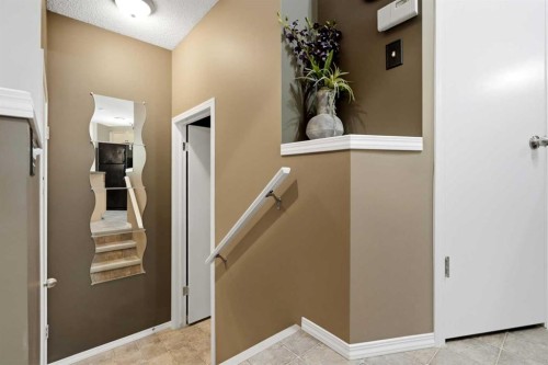 140 Promenade Way Se, Calgary, AB - Indoor Photo Showing Other Room