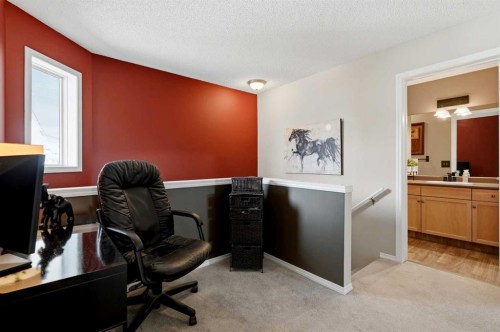 140 Promenade Way Se, Calgary, AB - Indoor Photo Showing Office