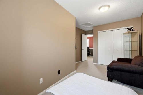 140 Promenade Way Se, Calgary, AB - Indoor Photo Showing Bedroom