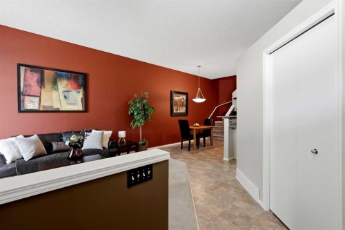 140 Promenade Way Se, Calgary, AB - Indoor