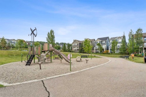 14 Riviera View, Cochrane, AB - Outdoor