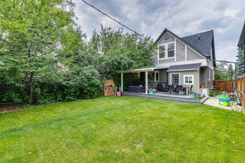2027 4 Avenue Nw, Calgary, AB - Outdoor With Deck Patio Veranda