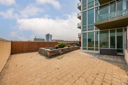 206-210 15 Avenue Se, Calgary, AB - Outdoor