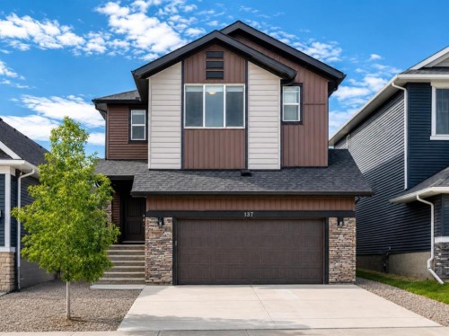 137 Creekside Way Sw, Calgary, AB - Outdoor
