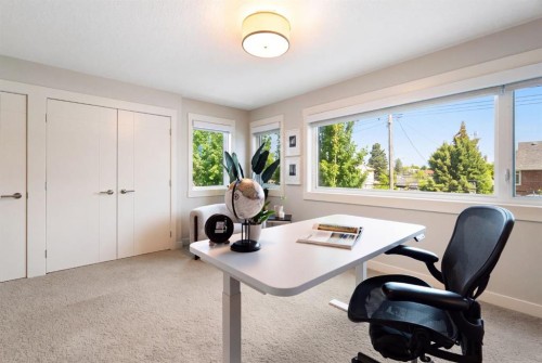2201 Bowness Road Nw, Calgary, AB - Indoor Photo Showing Office