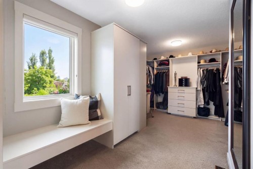 2201 Bowness Road Nw, Calgary, AB - Indoor