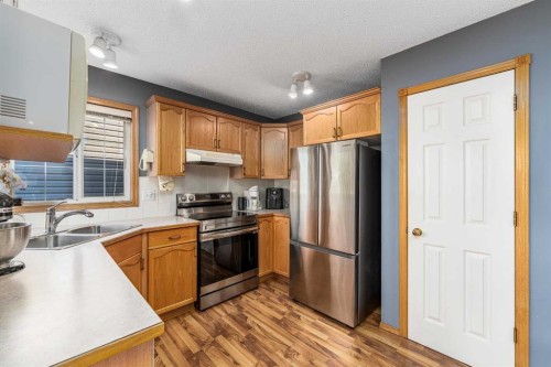 681 Harvest Hills Drive Ne, Calgary, AB 