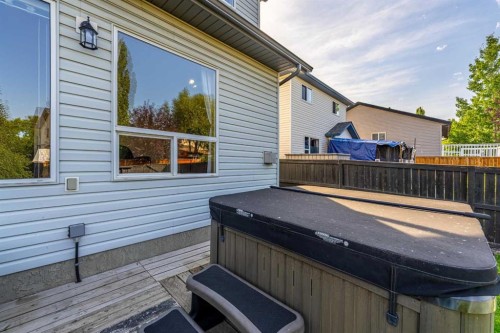681 Harvest Hills Drive Ne, Calgary, AB 