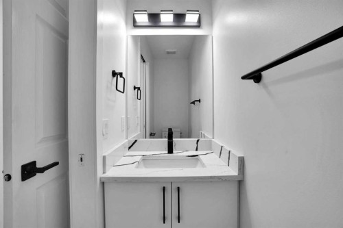 102 Bridlewood Manor Sw, Calgary, AB 