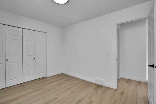 102 Bridlewood Manor Sw, Calgary, AB 