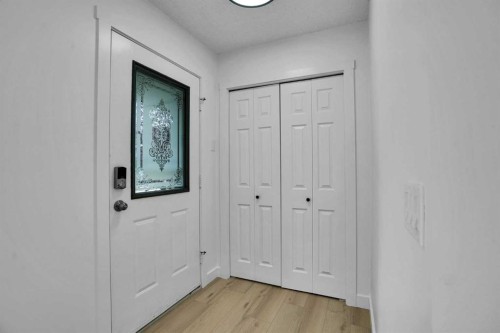 102 Bridlewood Manor Sw, Calgary, AB 