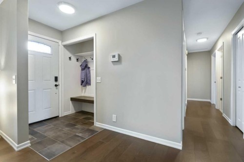 135 Manora Hill Ne, Calgary, AB - Indoor Photo Showing Other Room