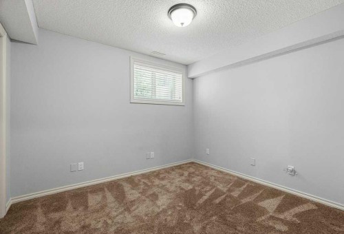 19 Citadel Ridge Close Nw, Calgary, AB - Indoor Photo Showing Other Room