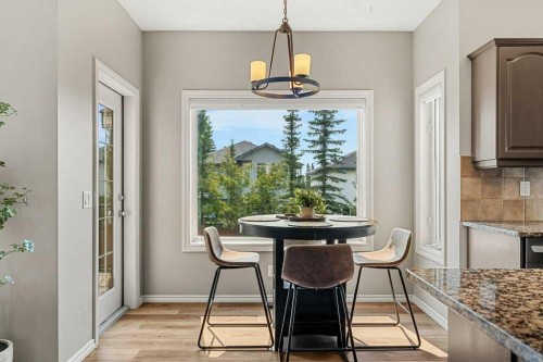 19 Citadel Ridge Close Nw, Calgary, AB - Indoor Photo Showing Dining Room