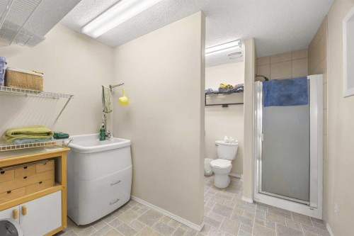 35 Covepark Place Ne, Calgary, AB - Indoor Photo Showing Bathroom
