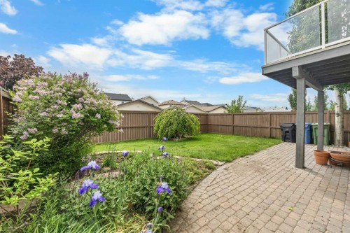 35 Covepark Place Ne, Calgary, AB - Outdoor