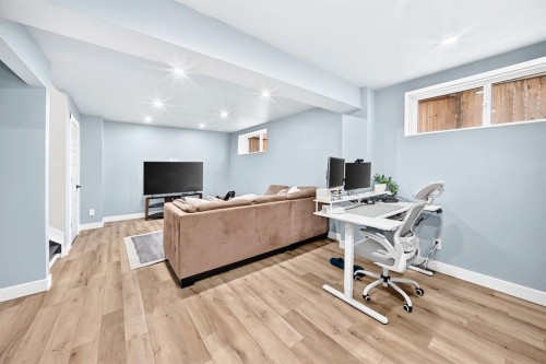 58 Precedence Link, Cochrane, AB - Indoor Photo Showing Office