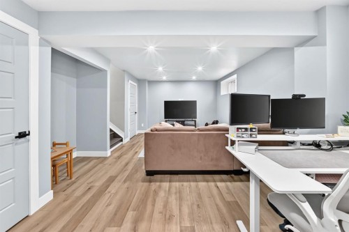 58 Precedence Link, Cochrane, AB - Indoor Photo Showing Office