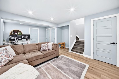 58 Precedence Link, Cochrane, AB - Indoor Photo Showing Living Room