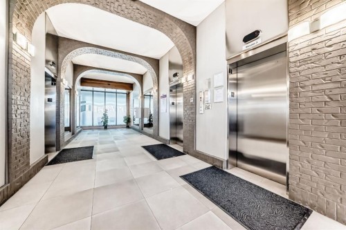 112-4944 Dalton Drive Nw, Calgary, AB -  With Exterior