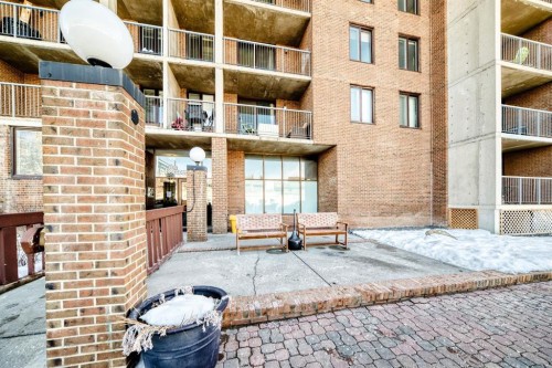 112-4944 Dalton Drive Nw, Calgary, AB - Outdoor With Balcony With Exterior