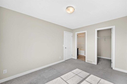 152 Pantego Lane Nw, Calgary, AB - Indoor Photo Showing Other Room