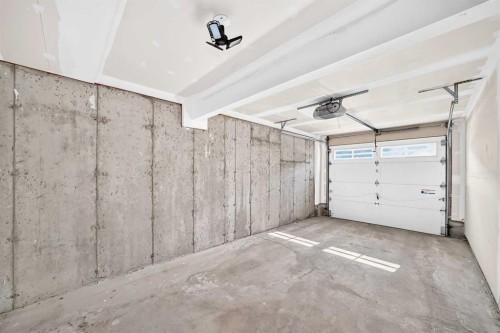 152 Pantego Lane Nw, Calgary, AB - Indoor Photo Showing Garage