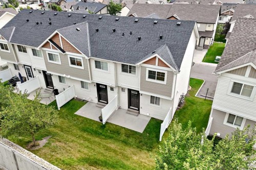 152 Pantego Lane Nw, Calgary, AB - Outdoor