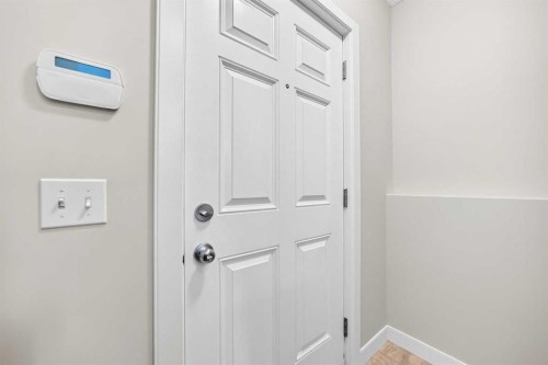 152 Pantego Lane Nw, Calgary, AB - Indoor Photo Showing Other Room