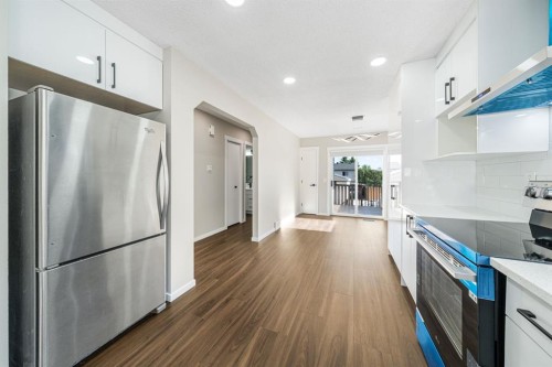 190 Coverdale Road Ne, Calgary, AB - Indoor Photo Showing Kitchen With Stainless Steel Kitchen With Upgraded Kitchen