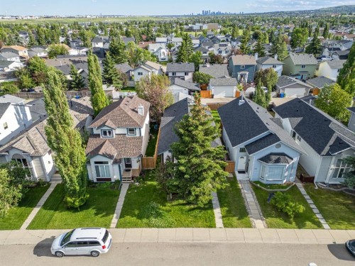 190 Coverdale Road Ne, Calgary, AB - Outdoor With View