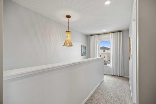 545 Bridgeport Street, Chestermere, AB - Indoor Photo Showing Other Room