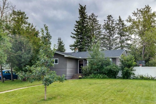 5327 17 Avenue Sw, Calgary, AB - Outdoor