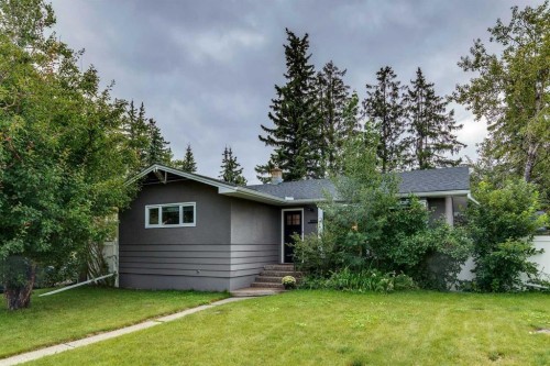 5327 17 Avenue Sw, Calgary, AB - Outdoor