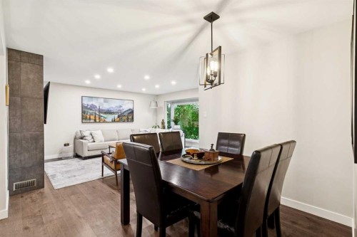 5327 17 Avenue Sw, Calgary, AB - Indoor Photo Showing Dining Room