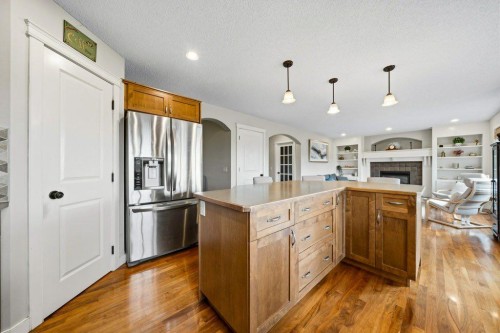 474 Tuscany Ravine Road Nw, Calgary, AB - Indoor Photo Showing Kitchen