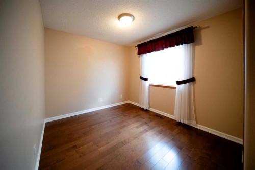 329 Springmere Way, Chestermere, AB - Indoor Photo Showing Other Room