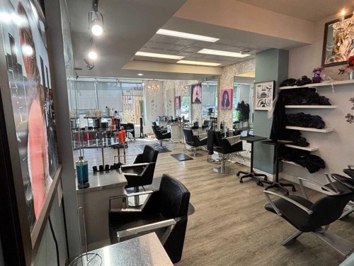 123 Anywhere Avenue Nw, Calgary, AB 
