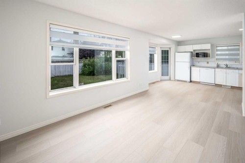 859 Harvest Hills Drive Ne, Calgary, AB - Indoor