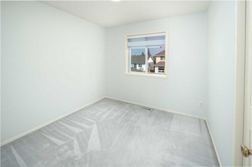 859 Harvest Hills Drive Ne, Calgary, AB - Indoor Photo Showing Other Room