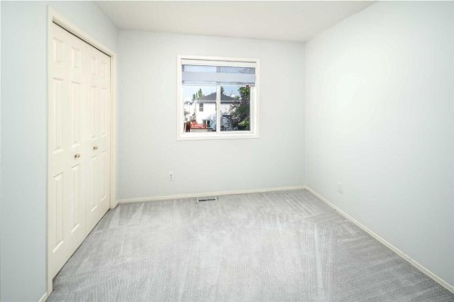 859 Harvest Hills Drive Ne, Calgary, AB - Indoor Photo Showing Other Room